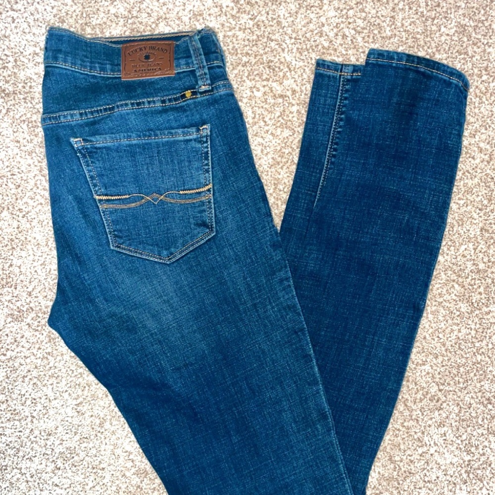 Lucky Brand skinny jeans